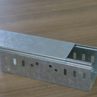 በጅምላ የራስ-መቆለፊያ የኬብል ትሪዎች