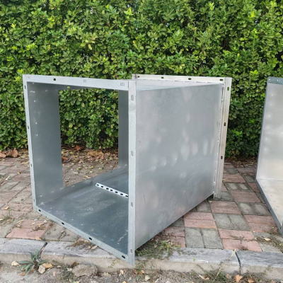 ቀጥ ያለ ዘንግ የኬብል ትሪ