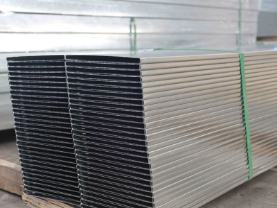 የመሬት ላይ የኬብል ትሪ