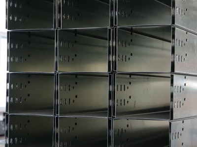 የኬብል ትሪ እና የኬብል መሰላል