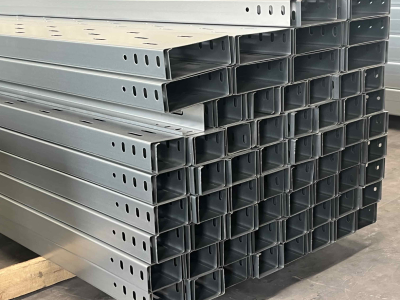 የውሃ ገንዳ የኬብል ትሪ