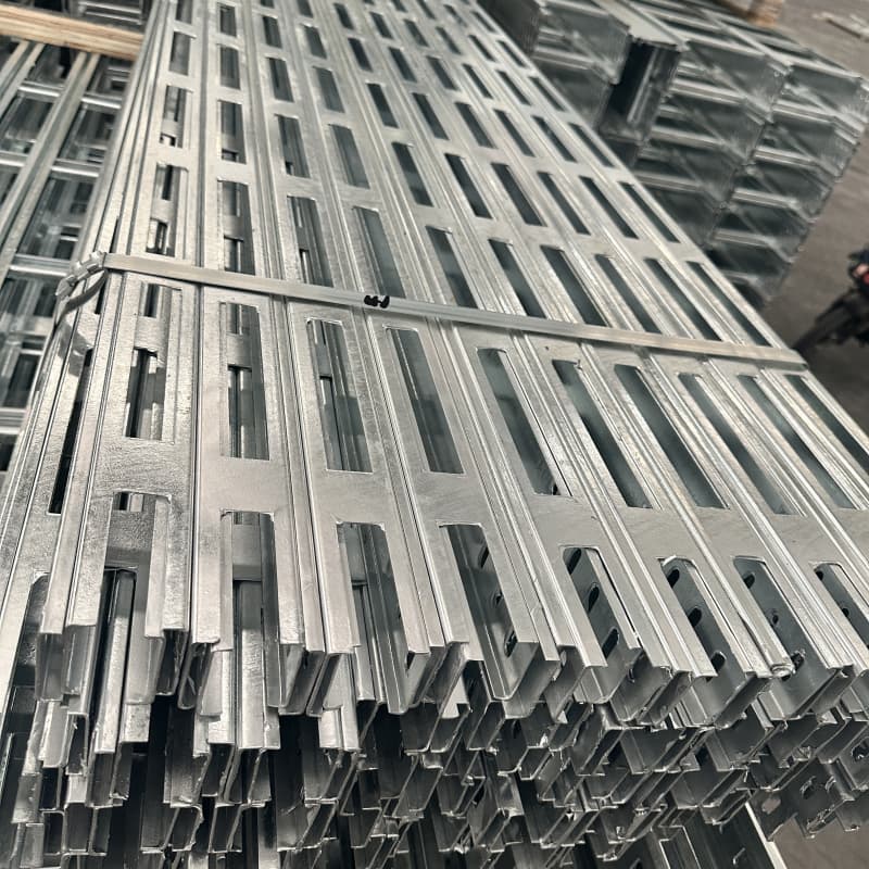 የመሬት ላይ የኬብል ትሪ