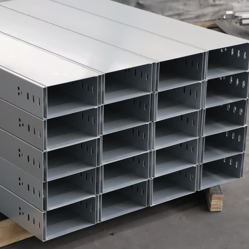 የኬብል ትሪ እና የኬብል መሰላል